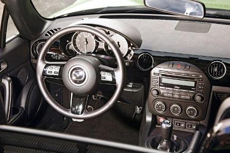Mazda MX-5 2.0 Karai, Cockpit