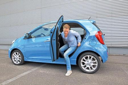 Kia Picanto ISG Spirit, Rcksitz, Aussteigen