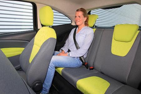 Ford KA Titanium, Rcksitz, Innenraum