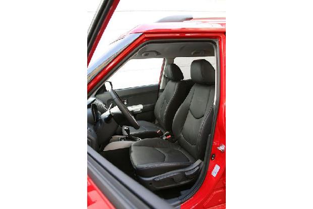 Kia Soul 1.6 Gdi, Fahrersitz