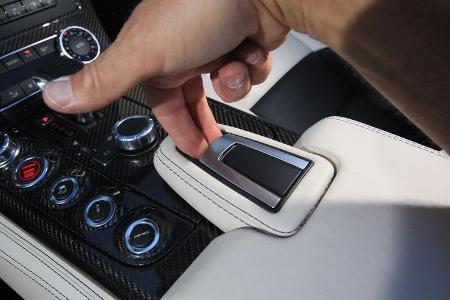 Mercedes SLS AMG Roadster, Hebel, Cabrio-Dach