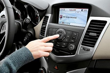 Chevrolet Cruze 2.0 LTZ, Navi