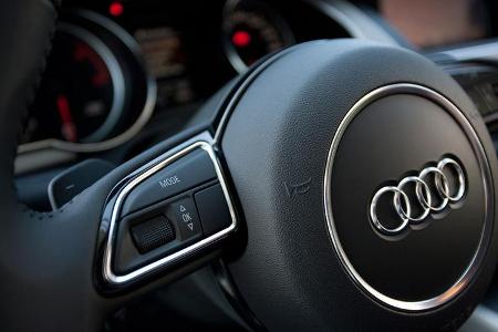 ams2011, Audi A5, Lenkraddetail