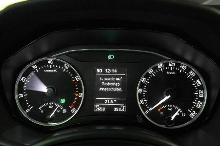 Skoda Octavia 1.6 LPG, Rundinstrumente