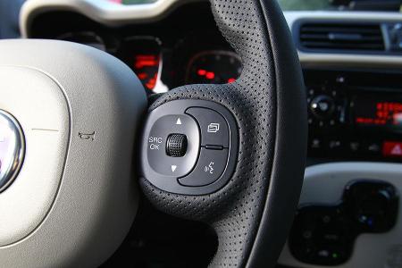 Fiat Panda, Bedientasten, Lenkrad
