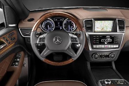 Mercedes M-Klasse, Cockpit