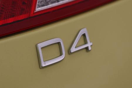 Volvo C30 D4, Emblem