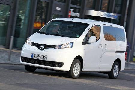 Nissan NV 200 Evalia dCi 110, Frontansicht