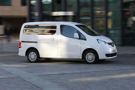 Nissan NV 200 Evalia dCi 110, Seitenansicht