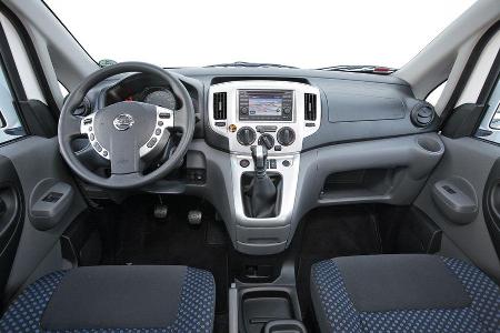 Nissan NV 200 Evalia dCi 110, Cockpit