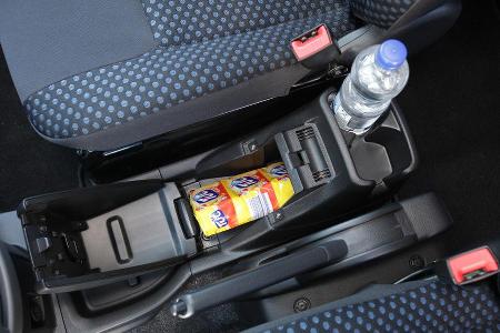 Nissan NV 200 Evalia dCi 110, Ablagefach