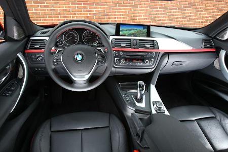 BMW 328i, Cockpit
