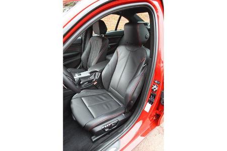 BMW 328i, Fahrersitz