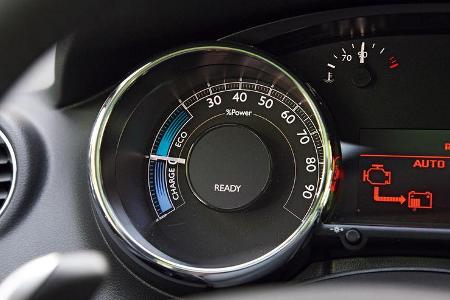 Peugeot 3008 Hybrid4, Tacho