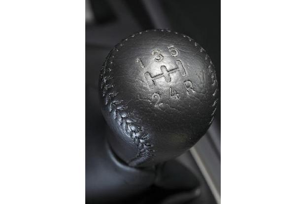 Mitsubishi Lancer Sportback 1.6 XTRA, Schalthebel