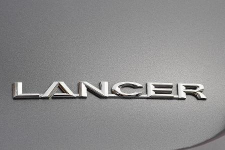 Mitsubishi Lancer Sportback 1.6 XTRA, Schriftzug