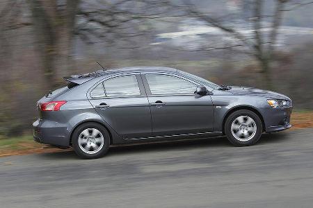 Mitsubishi Lancer Sportback 1.6 XTRA, Seitenansicht