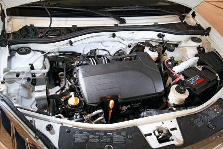 Dacia Sandero, Motor