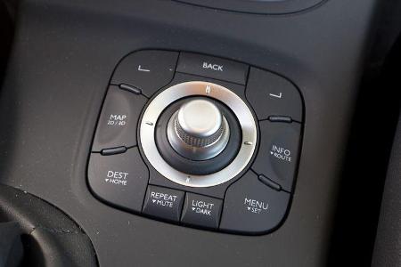 Renault Mégane Grandtour GT, Multimedia-Bedienung