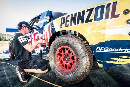 Bryce Menzies, Auto-Weitsprung-Weltrekord, Rekord, Red Bull, Pro2-Truck