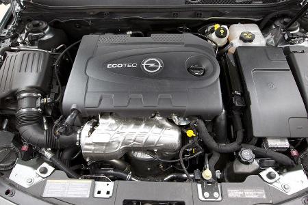 Opel Insignia Sports Tourer, Motor