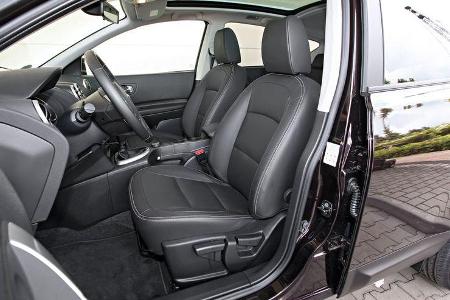Nissan Qashqai, Innenraum, Sitze