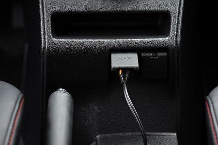 Mazda 5 2.0 DISI Innenraum