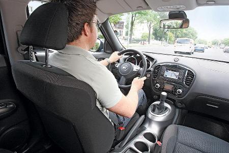 Nissan Juke, Innenraum, Cockpit