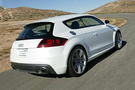 Neben der Spaceframe-Technologie sind auch Teile der Bodengruppe und der Außenhaut aus Aluminium.