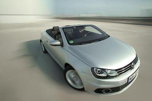 VW EOS 1.4 TSI, Frontansicht, schräg oben, Cabrio