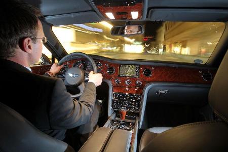Bentley Mulsanne, Cockpit, Fahrer, Fahrt