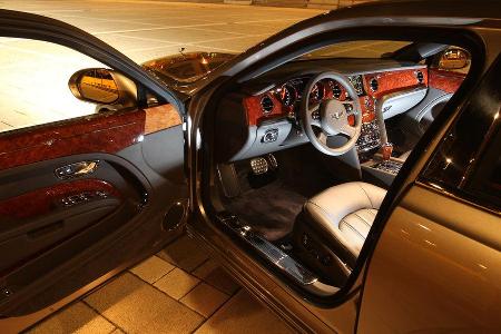 Bentley Mulsanne, Fahrertr offen, Cockpit