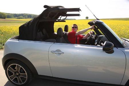 Mini Cooper Cabrio, Seitenansicht, Detail, öffnendes Dach
