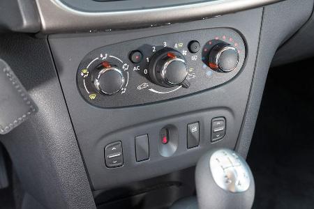 Dacia Logan MCV TCe 90, Mittelkonsole