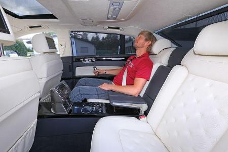 VW Phaeton, Rücksitz, Beinfreiheit