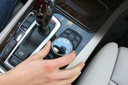 BMW 750Li, Bedienelemente