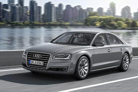08/2013 Audi A8 facelift Sperrfrist 21.8.2013 W12 Innenraum