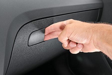 Skoda Octavia Combi 2.0 TDI, Handschuhfach
