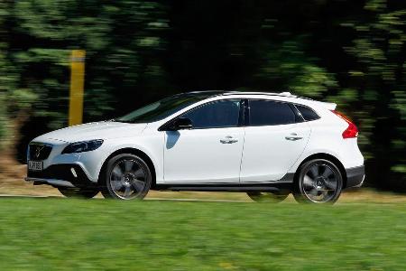 Volvo V40 Cross Country T4 AWD Summum, Seitenansicht