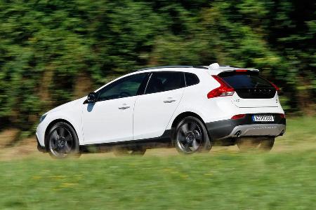 Volvo V40 Cross Country T4 AWD Summum, Heckansicht