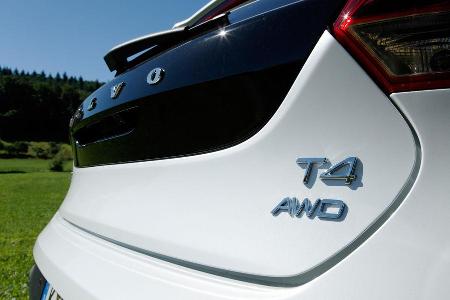 Volvo V40 Cross Country T4 AWD Summum, Typenbezeichnung