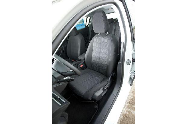 Peugeot 308 125 THP, Fahrersitz
