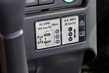 Land Rover Defender 90 TD4 SW, Sperre, Bedienelemente