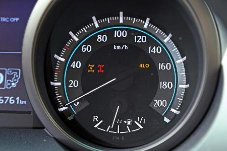 Toyota Landcruiser 3.0 D-4D, Rundinstrumente