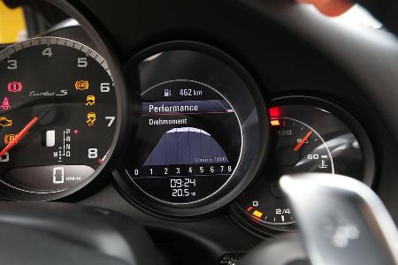 Porsche 911 Turbo S, Rundinstrumente