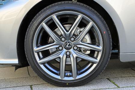 Lexus IS 300h, Rad, Felge