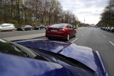 Ford Mondeo 1.0 Ecoboost, Ford Mustang 5.0 Ti-VCT V8