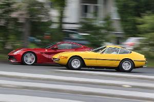 Ferrari 365 GTB/4, Ferrari F12 Berlinetta, Seitenansicht