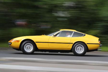 Ferrari 365 GTB/4, Seitenansicht