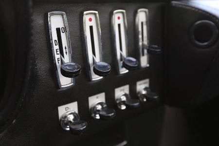 Ferrari 365 GTB/4, Bedienelemente